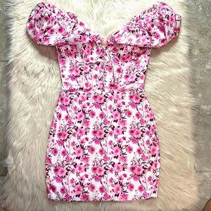 Floral off the shoulder mini dress